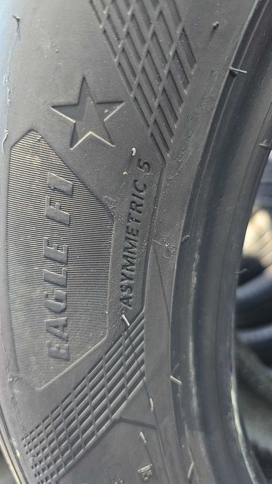 Anvelope 255/50/19 GOODYEAR VARA