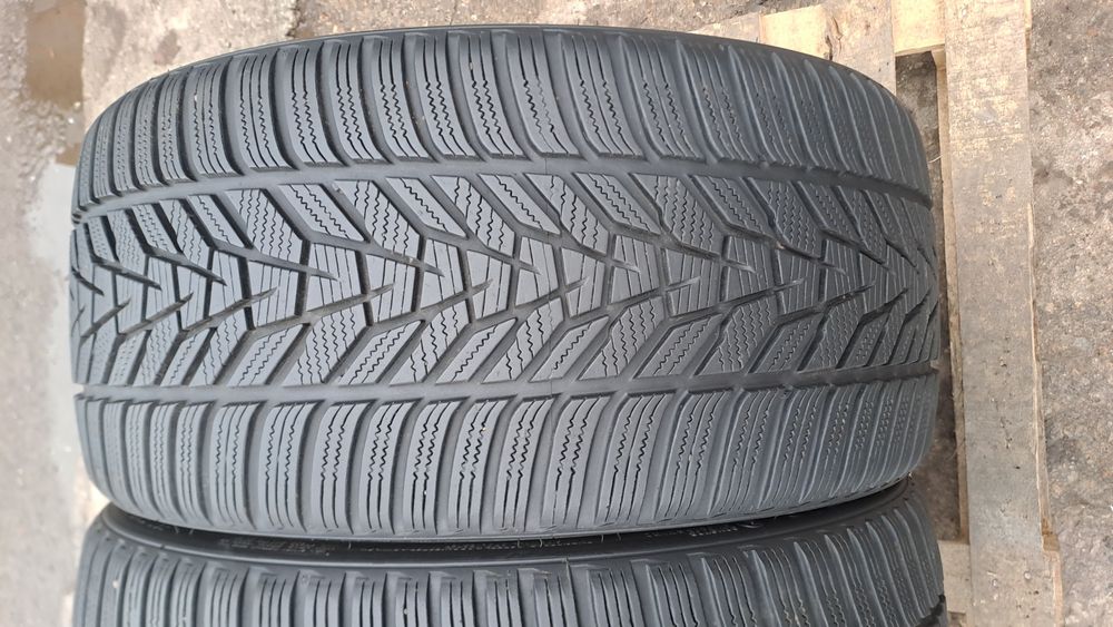 2бр. 245/30/20 Hankook Winter I cept evo 3