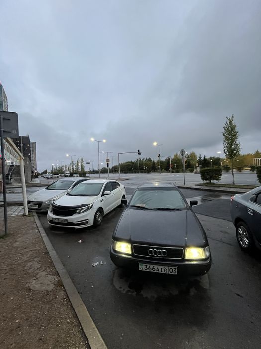 Продам Audi 80 b4
