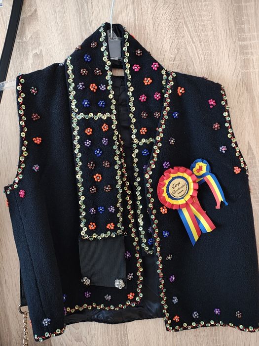 Laibăr port popular