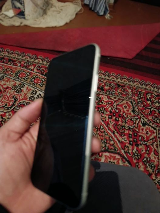 iPhone 11 holati ideal