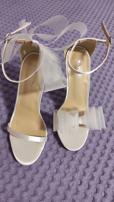 Дамски    обувки