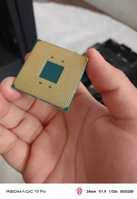 AMD Ryzen 5 5600X + cooler stock AMD