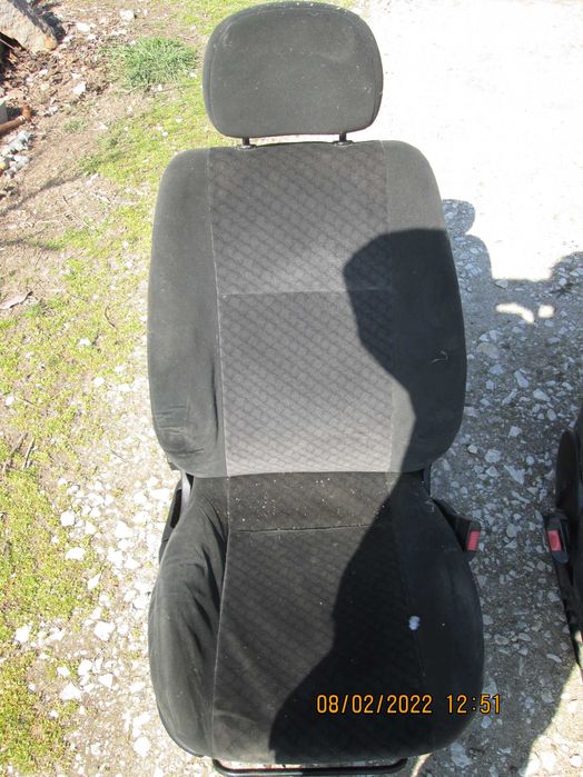 комплект предни и задни седалки за опел астра 2000-2005