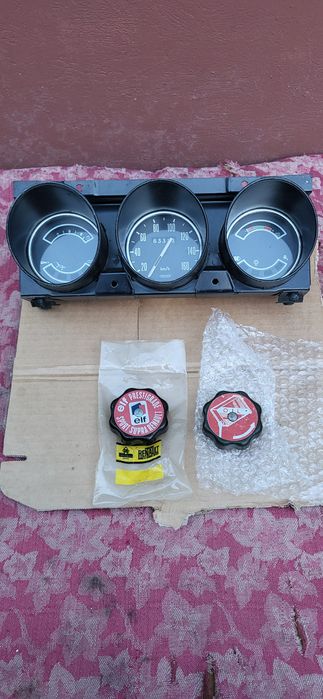 Bușoane ulei și ceasuri de bord Dacia 1300