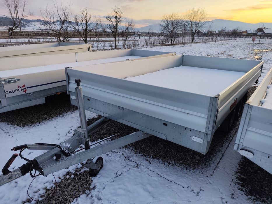 Remorci noi 4 buc, MMA  2700 kg.