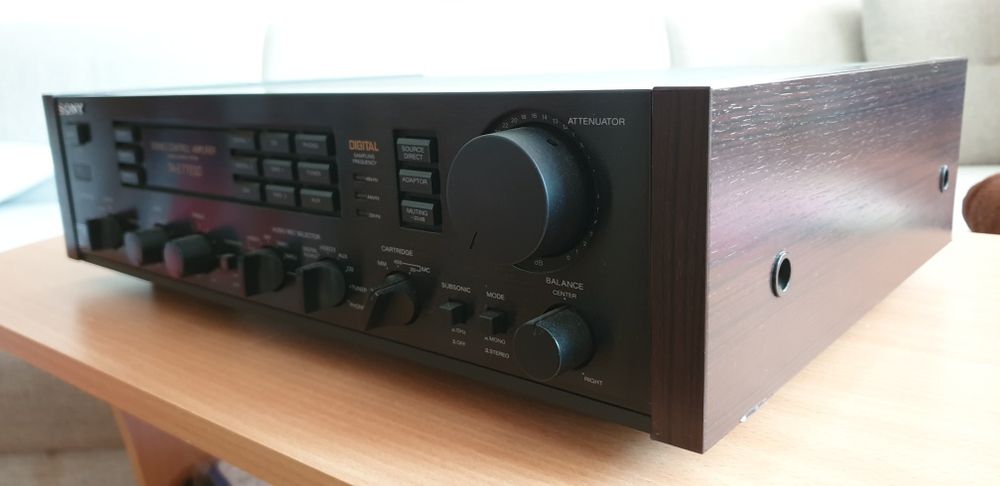 Sony TA E 77 ES - preamplificator