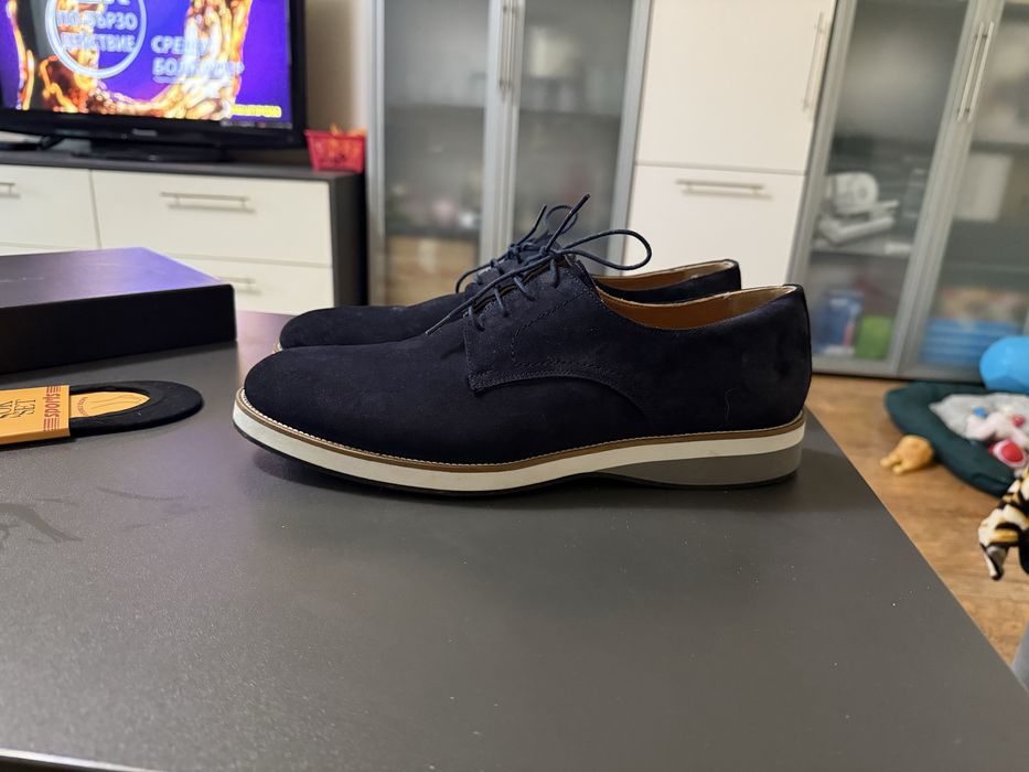 Продавам мъжки обувки Teodor