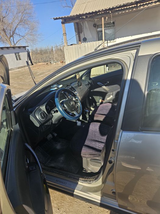 Рено машина сатылады