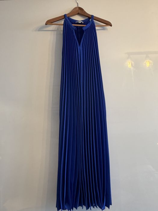 Рокля COS синя плисе