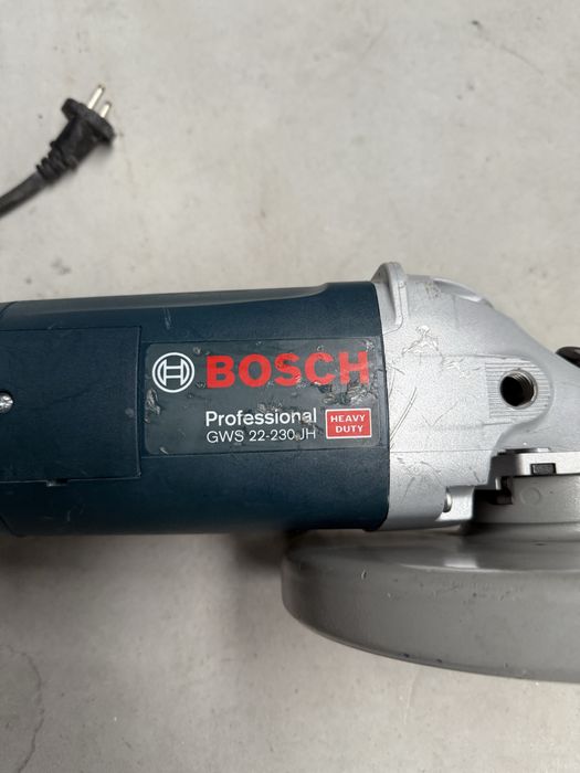 Polizor unghiular Bosch GWS 22-230 JH