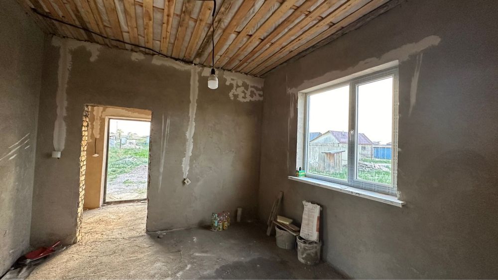 Уй сатылады 12 млн 500 мын