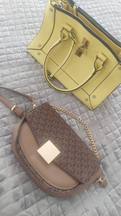 коричневая сумка