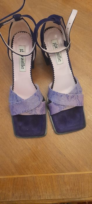 Sandale deosebite 39-40