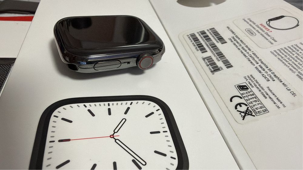 Apple Watch 7 stainless steel-45
