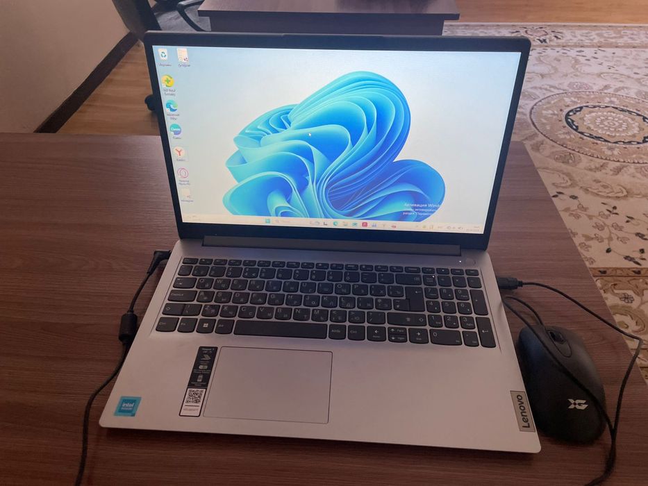 Продам ноутбук Lenovo ideapad 1i