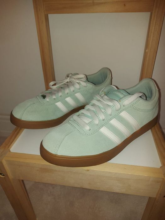 Adidasi adidas gazelle