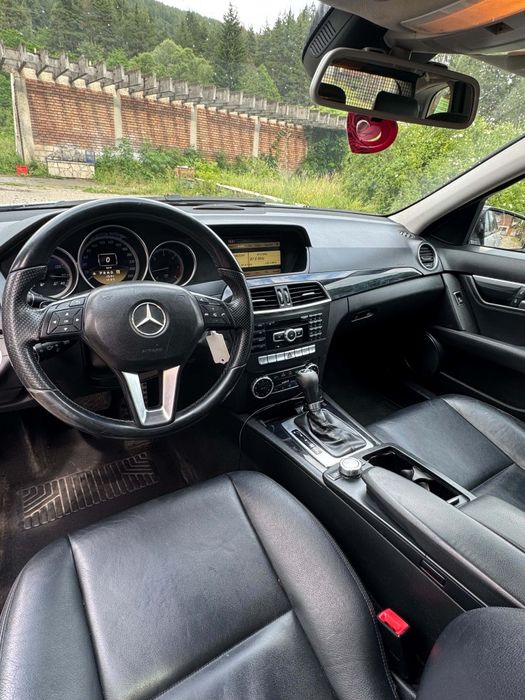 Mercedes   C 200 AMG