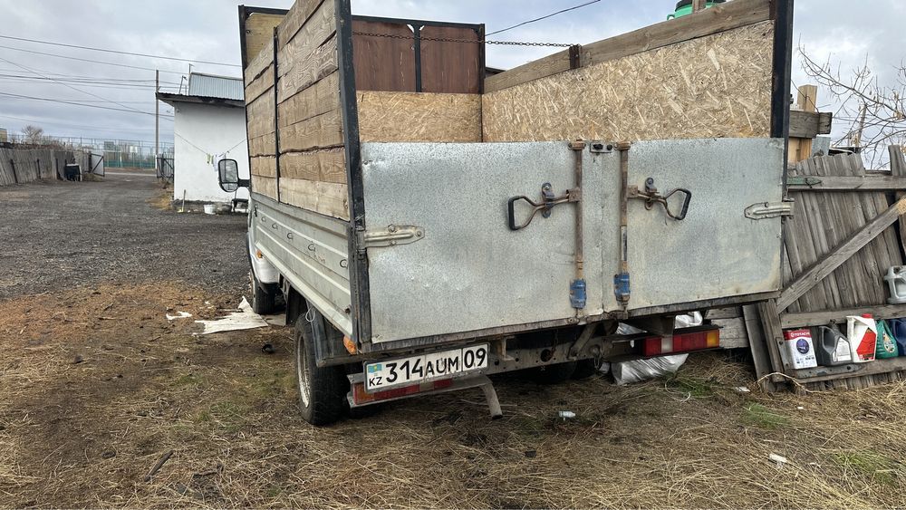 Продаю Газель бортовой