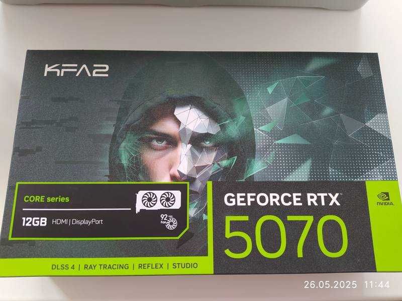 Видеокарта KFA2 GeForce RTX 5070 CORE OC 2FAN LED белая