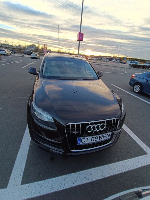 Audi Q7 AUDI Q7, An 2015, 155000 KM ABSOLUT reali, 3000 Diesel, Culoare Maro