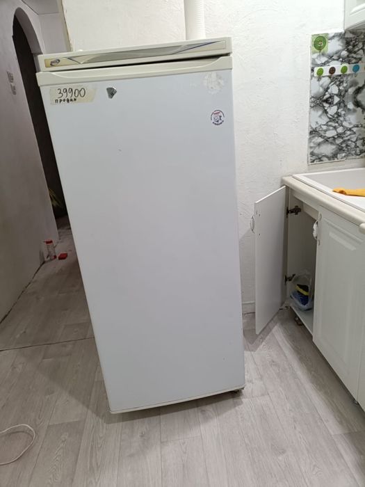 Продается холодильник