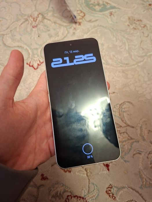 Nothing phone 2 на 256