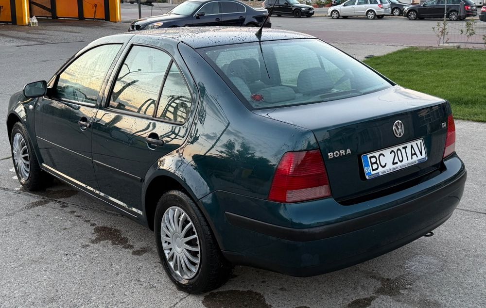 VOLKSWAGEN Bora 2004 — imagine 3
