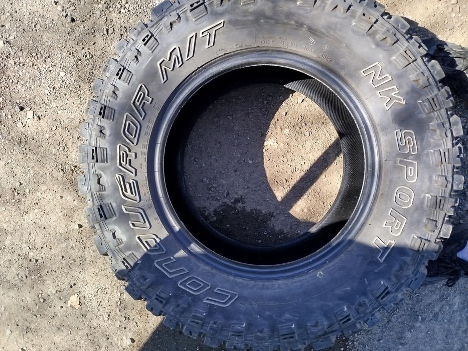 Продам комплект резины 265/70R16 MT