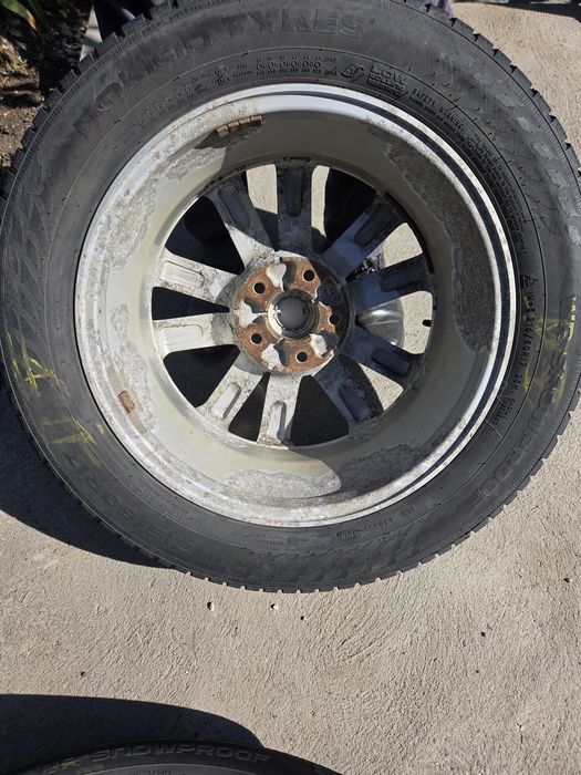 Roți (Cauciucuri de iarnă + Jante) 215/60/R17