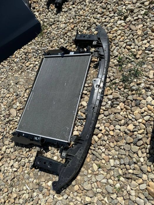 Radiator apa / armatura traversa radiatoare Mazda CX-30