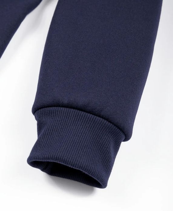 Мъжки спортен екип.