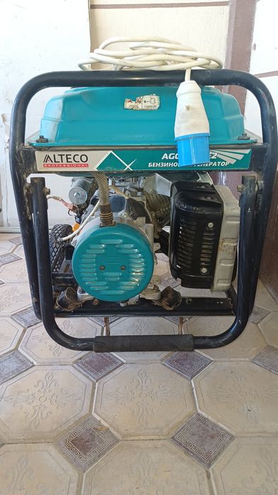 Бензиновый генератор Alteco Professional AG