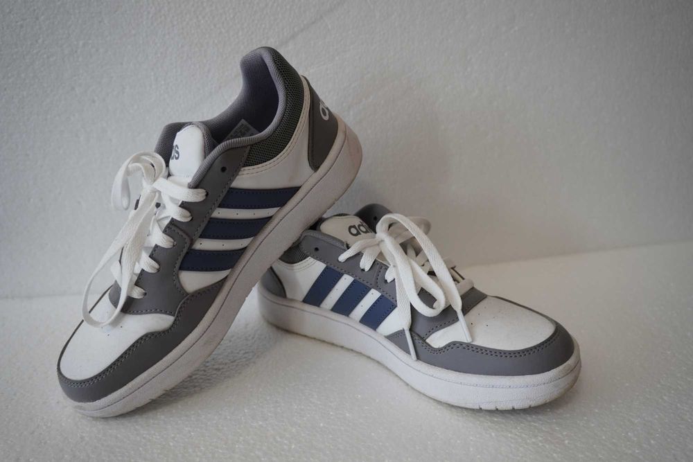 Маратонки Adidas