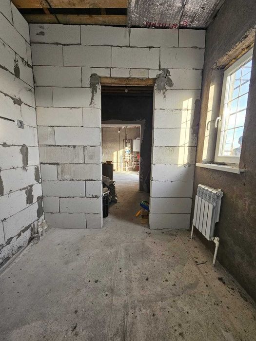 Продам дом в  Буровик с/к