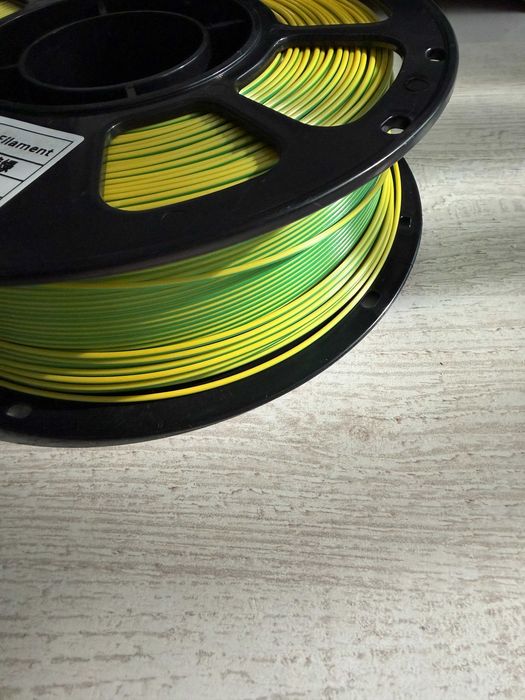 PLA+ филамент за 3D принтер - 1.75 мм, 1 кг – Silk Yellow Green (Копринено жълто-зелен)