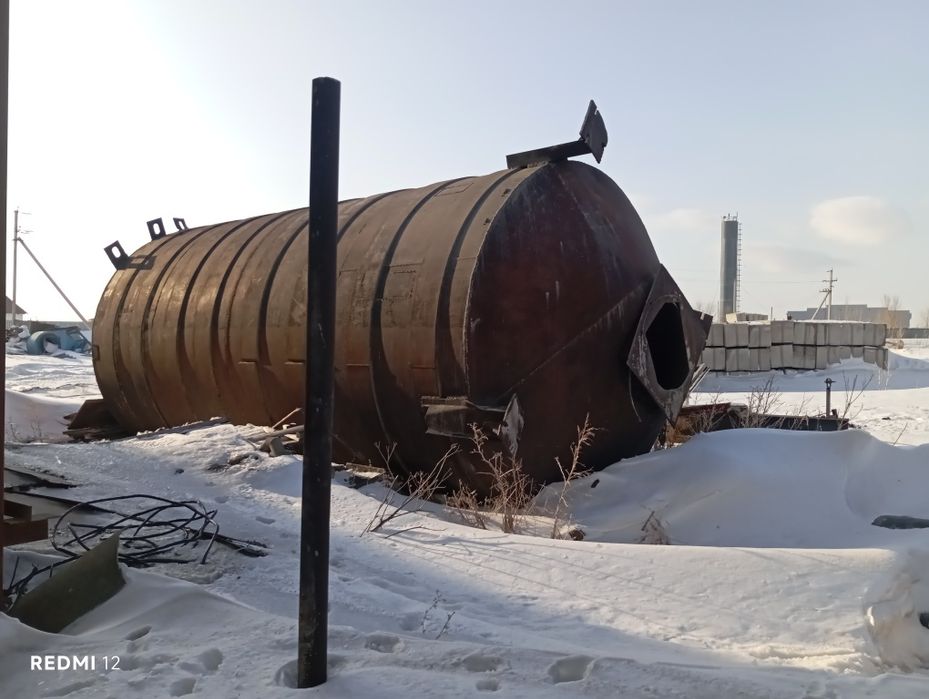 Продается силос бочка