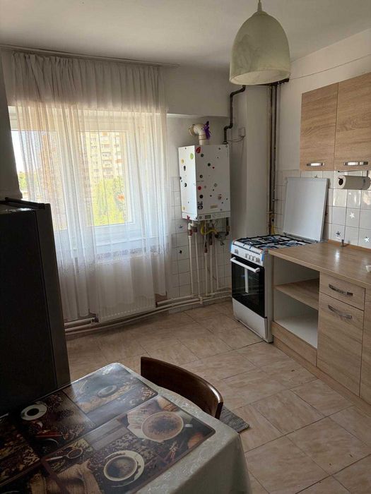 Apartament cu 2 camere de închiriat – Zona Intim, Arad