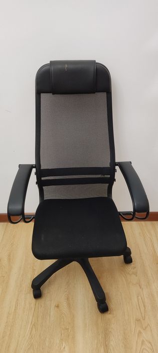 Продается компьютерное/офисное кресло