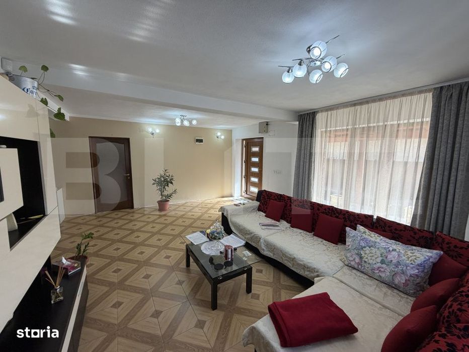 Casa de vanzare in suprafat de 180 mp cu 800 mp teren, loc. Surduc