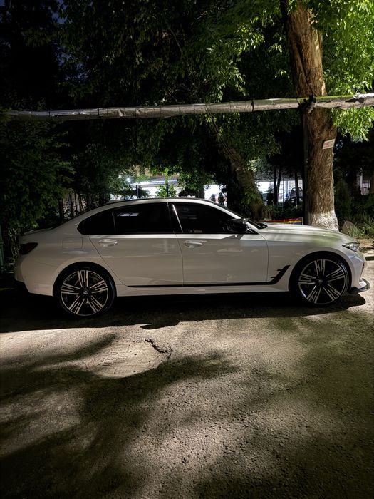 BMW i3 40l full position