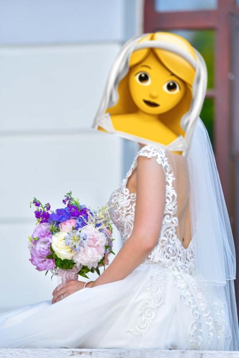 Vând rochie mireasa La Novia tip sirena+ trena