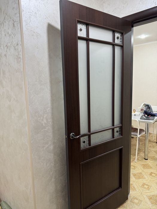 Продам двери межкомнатные