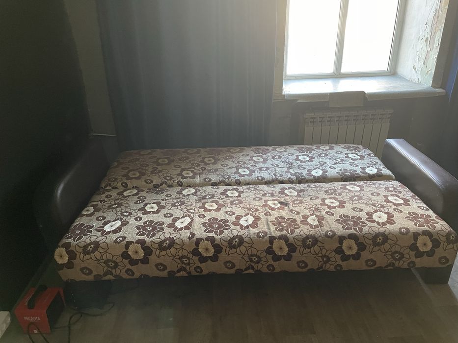 Продам диван в хорошем состоянии