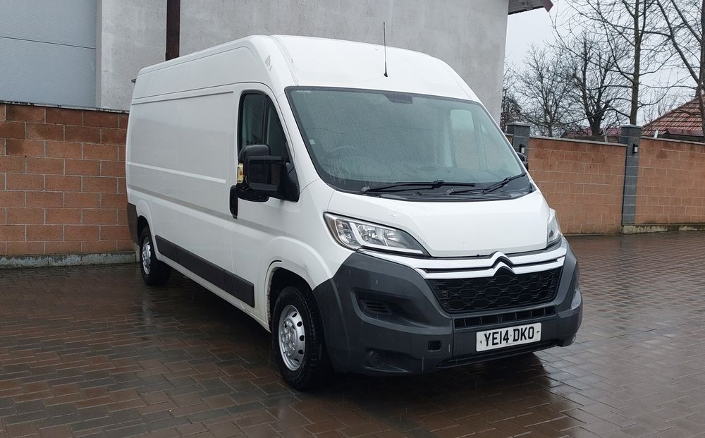 Citroen Relay din 2015 motor 2.2 Manual Volan pe dreapta Anglia