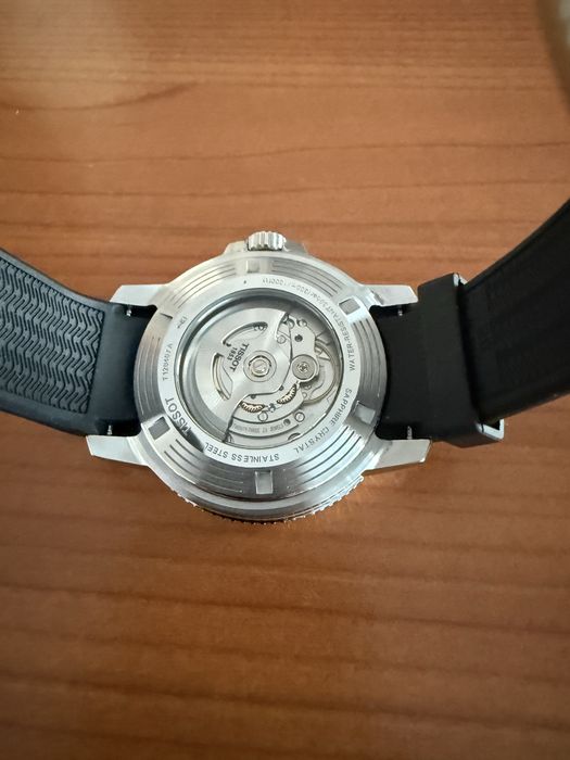 Продавам часовник  Tissot Seastar