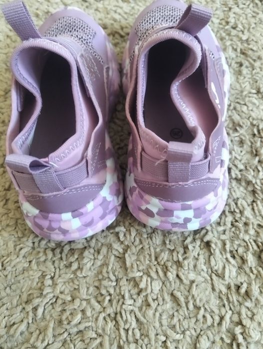 Adidași fila mărimea 26