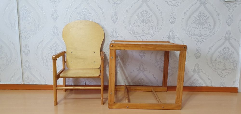 Продам стульчик для кормления