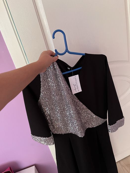 Вечерна рокля