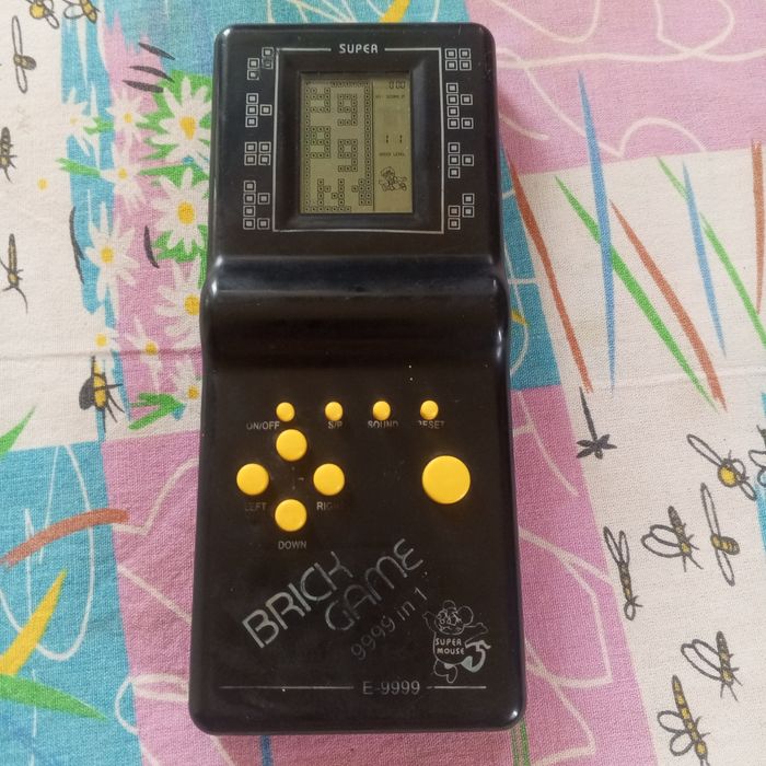 Игрушки тетрис из 90х
